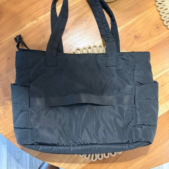 Bagsmart Black Quilted Tote Bag - Picture 5 of 5